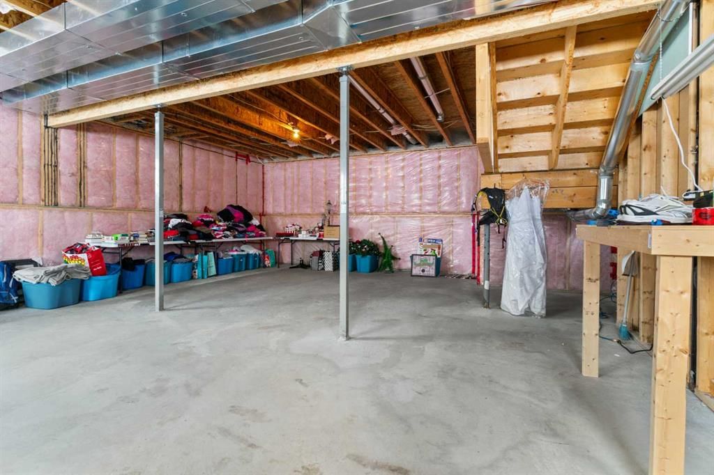 7625 Belgrave Road  - Photo 41