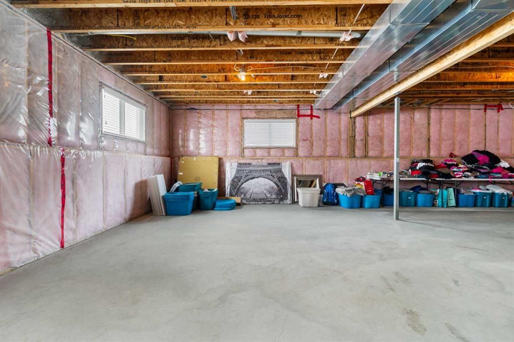 7625 Belgrave Road  - Photo 42