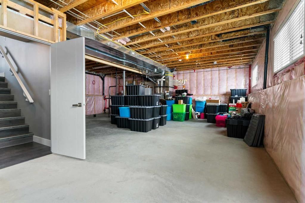 7625 Belgrave Road  - Photo 43