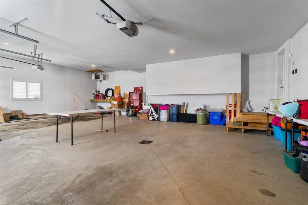 7625 Belgrave Road  - Photo 47