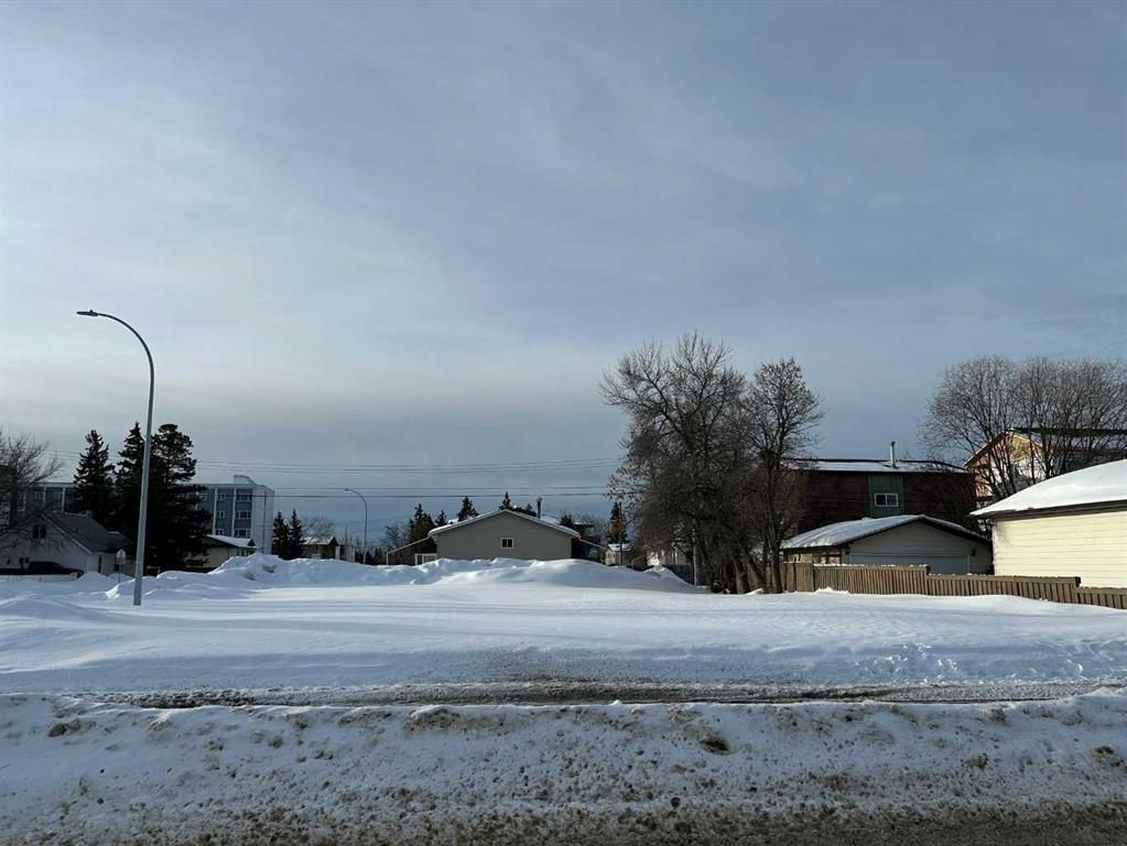 10301 108 Avenue  - Photo 4