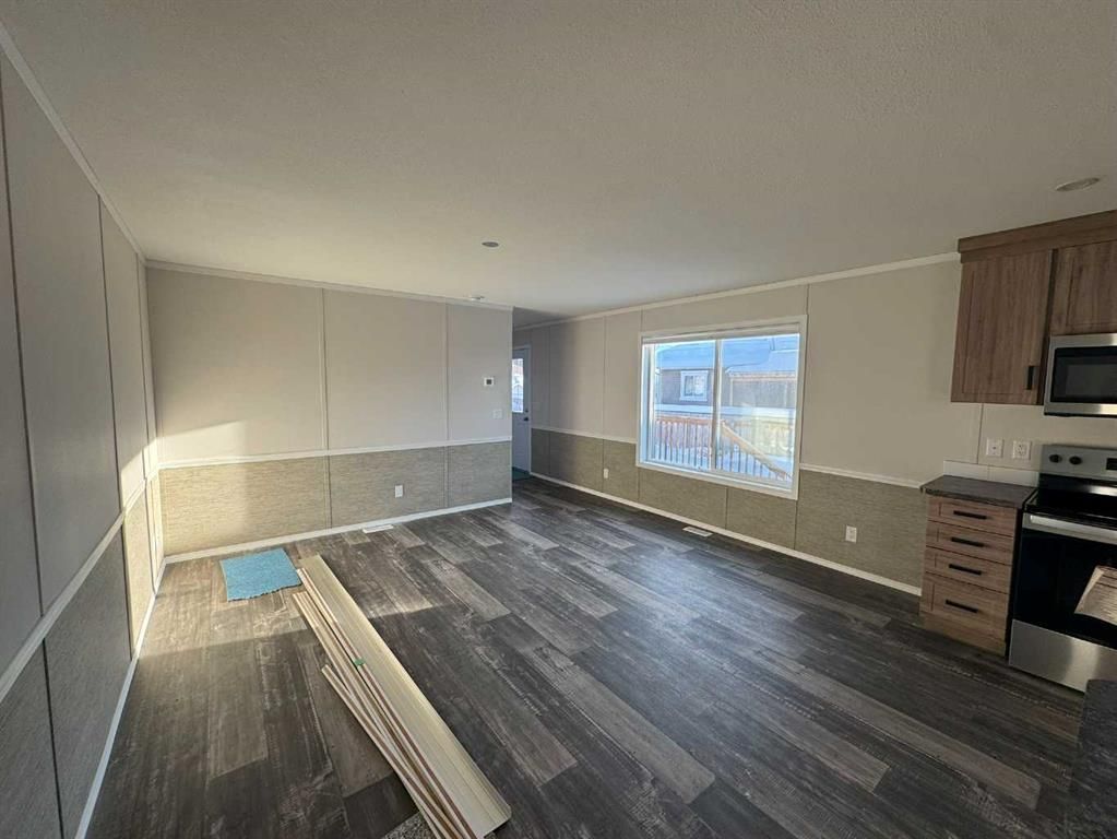 816 5th Avenue  - Photo 5