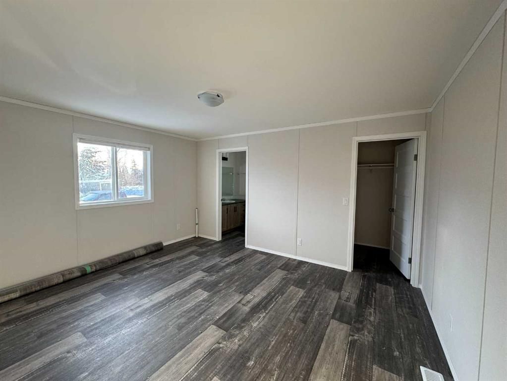 816 5th Avenue  - Photo 6