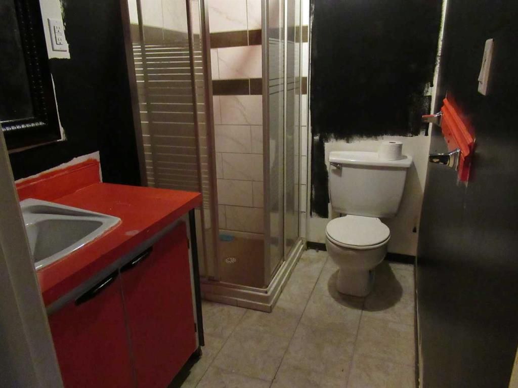 9811 80 Avenue  - Photo 13