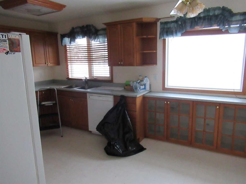 9811 80 Avenue  - Photo 9