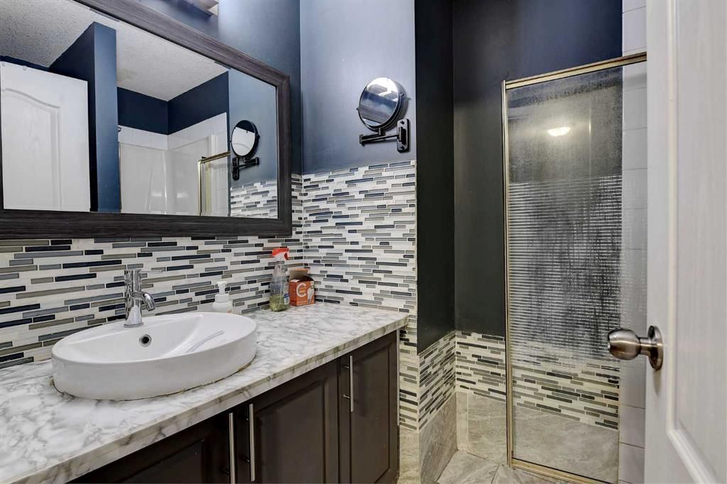 9302 113A Avenue  - Photo 15