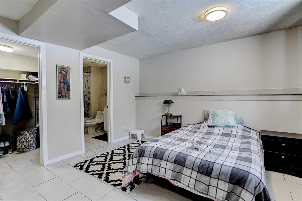 9302 113A Avenue  - Photo 28