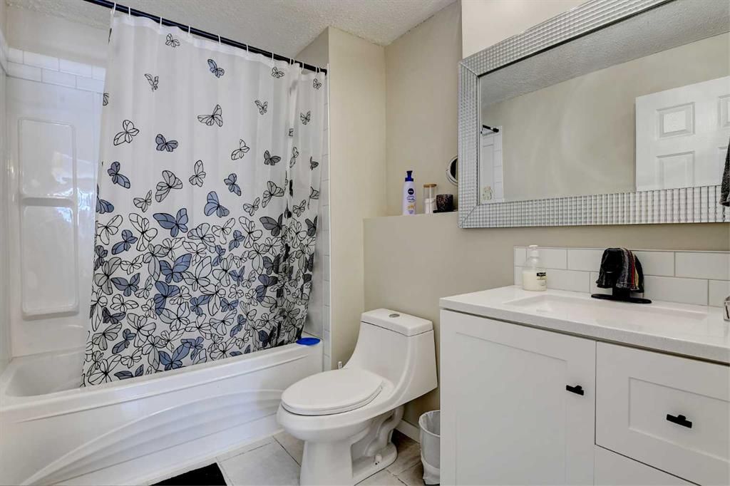 9302 113A Avenue  - Photo 29