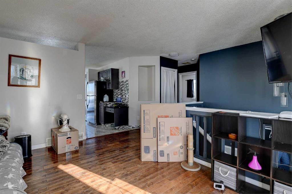 9302 113A Avenue  - Photo 4