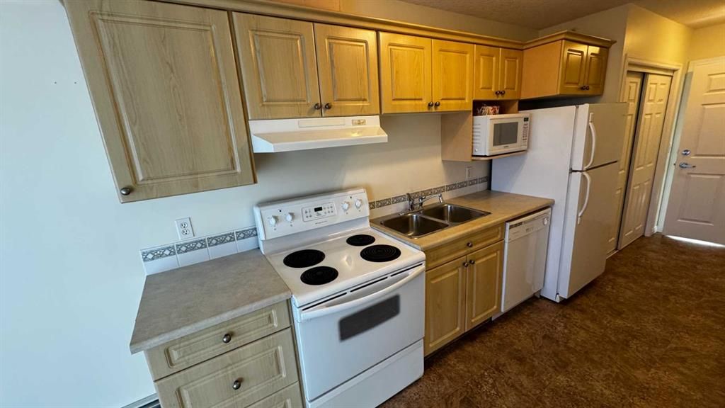 424, 10402 111 Street  - Photo 14