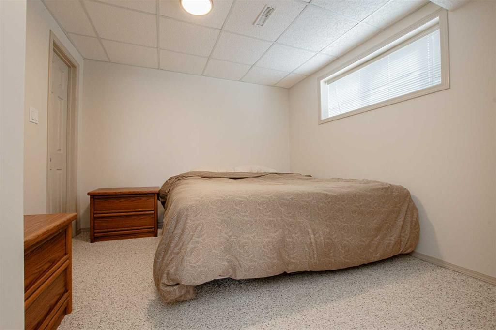 8813 114A Avenue  - Photo 27