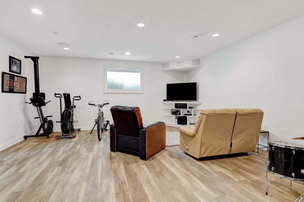 16006 105 Street  - Photo 33