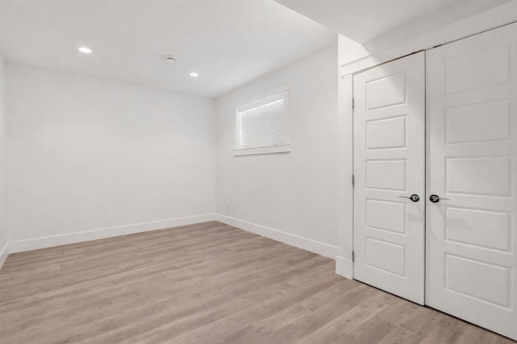 16006 105 Street  - Photo 35