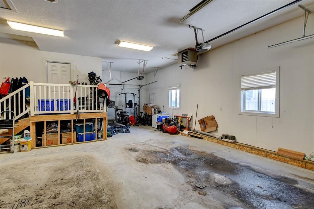 16006 105 Street  - Photo 42