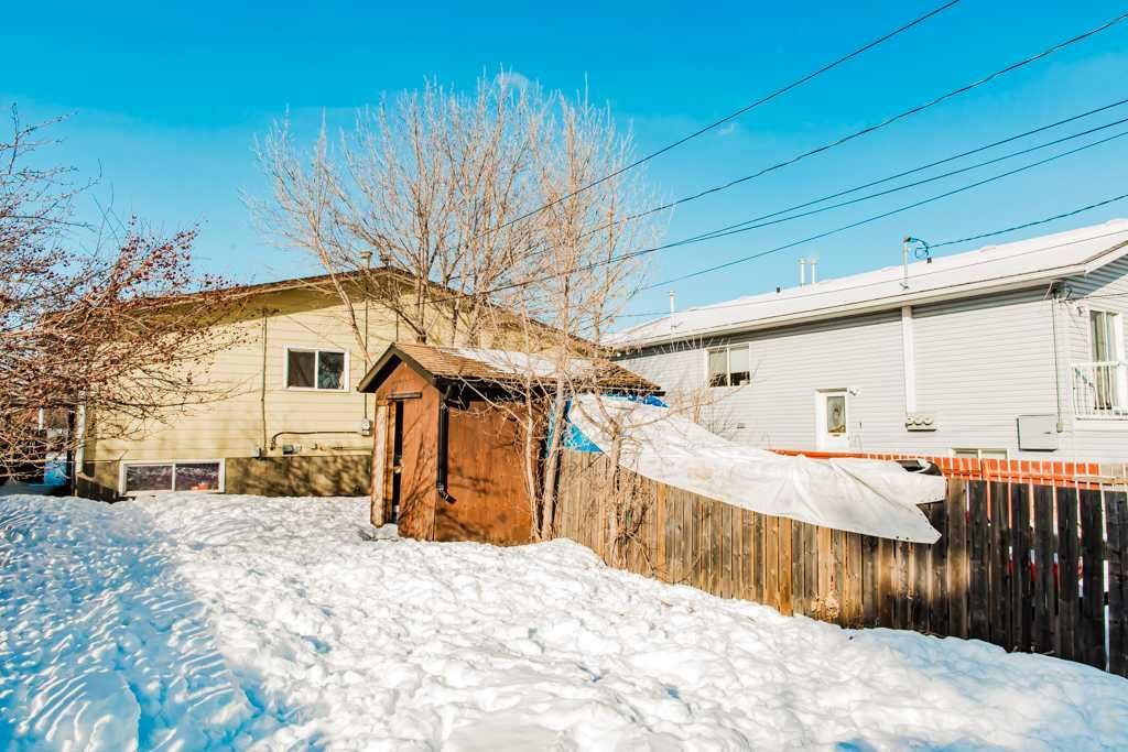 9303 101 Avenue  - Photo 23