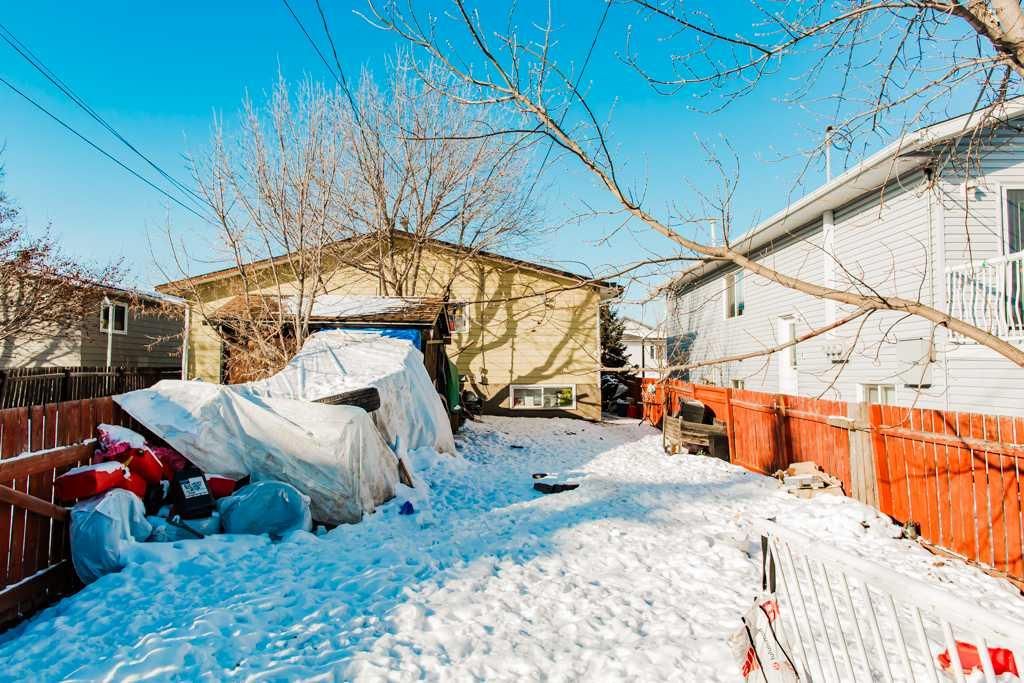 9303 101 Avenue  - Photo 26