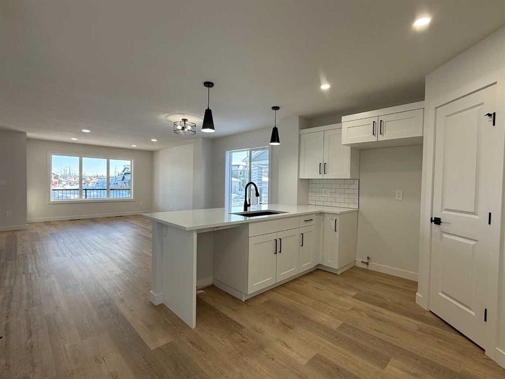 8570 72 Avenue  - Photo 8