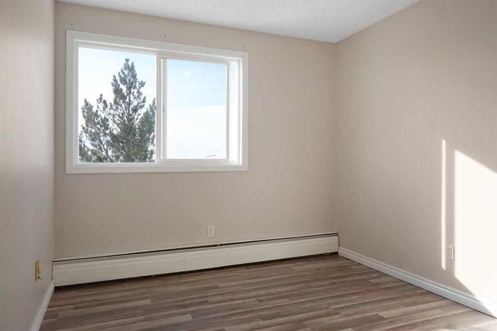 303, 9260 108 Avenue  - Photo 11