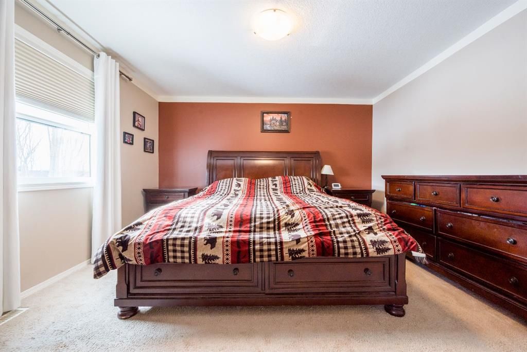 8905 71 Avenue  - Photo 24