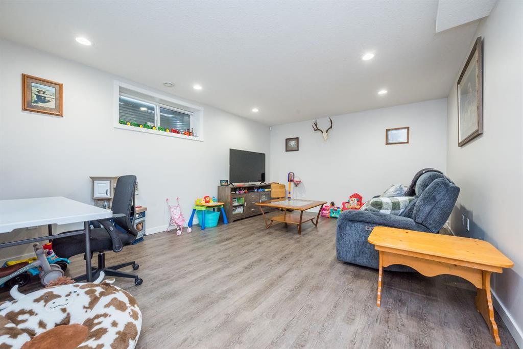 8905 71 Avenue  - Photo 28