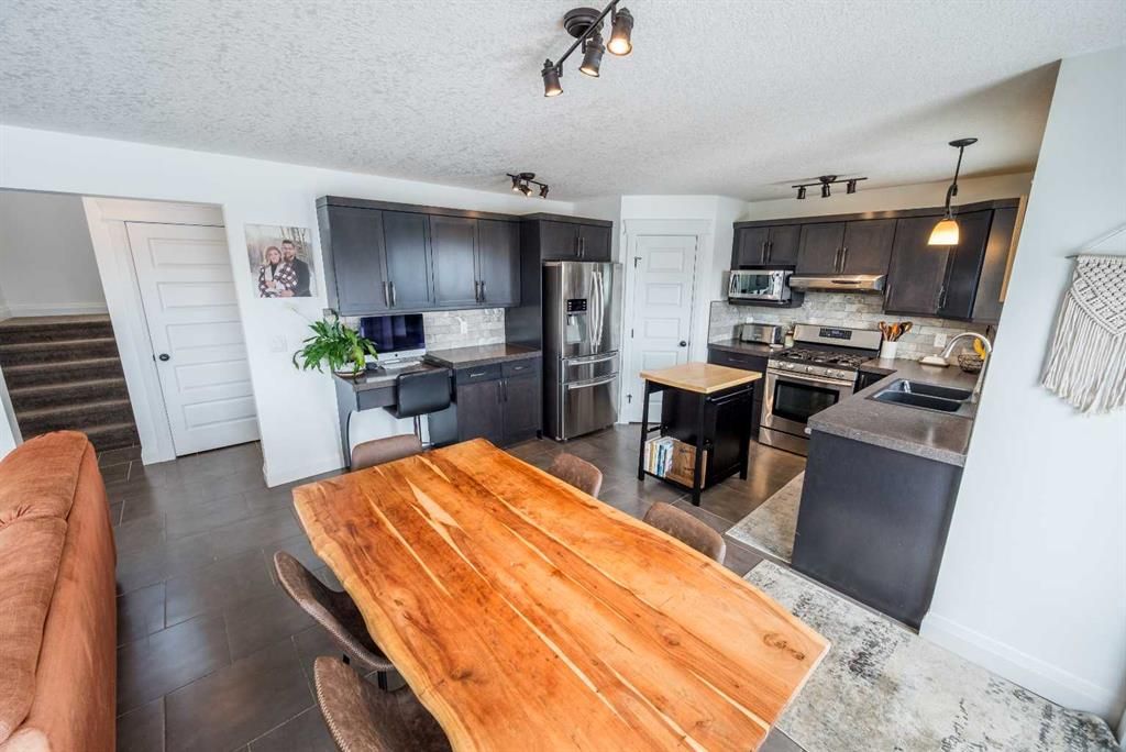 7434 115B Street  - Photo 12