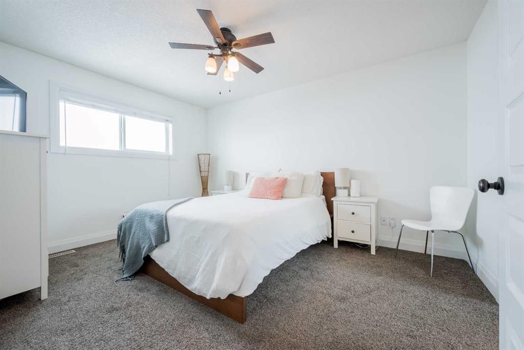 7434 115B Street  - Photo 15