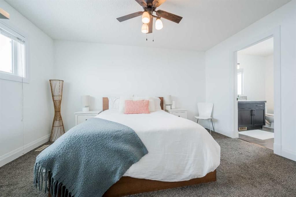 7434 115B Street  - Photo 16