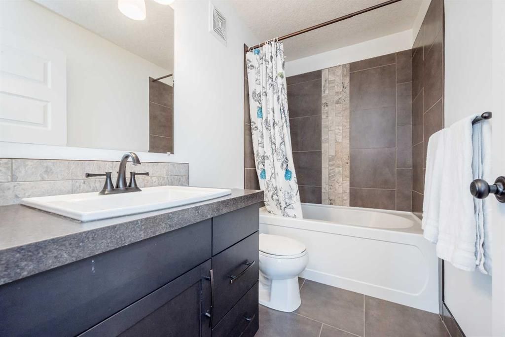 7434 115B Street  - Photo 20