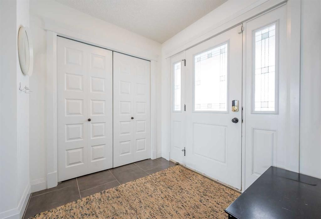 7434 115B Street  - Photo 3