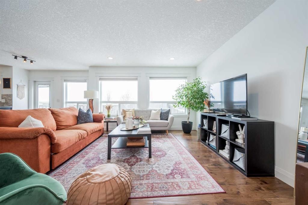 7434 115B Street  - Photo 5