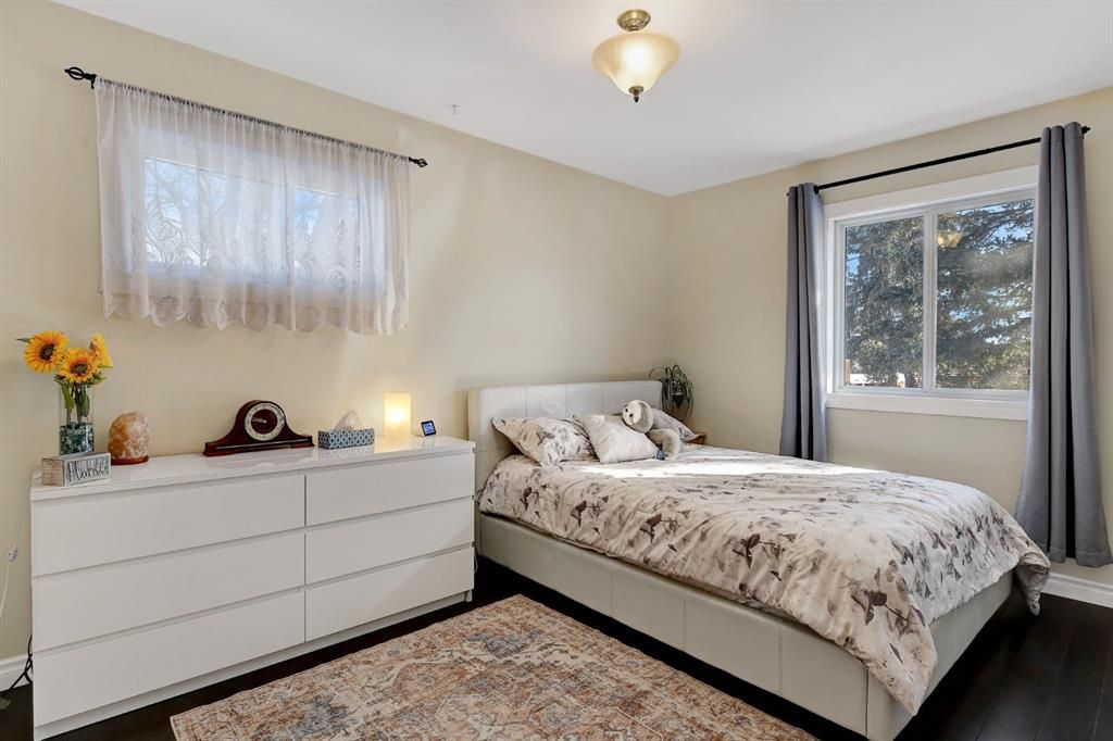 9011 102 Street  - Photo 18