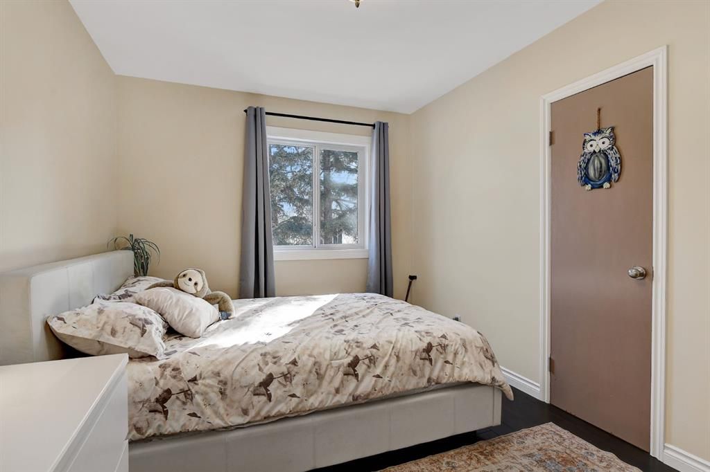 9011 102 Street  - Photo 23