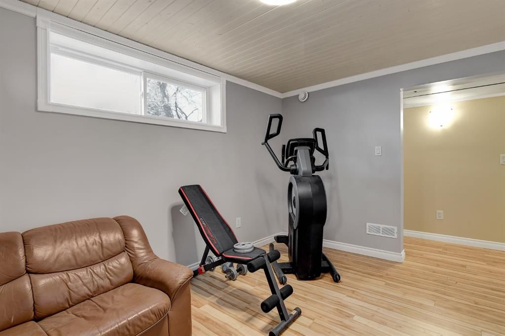 9011 102 Street  - Photo 30