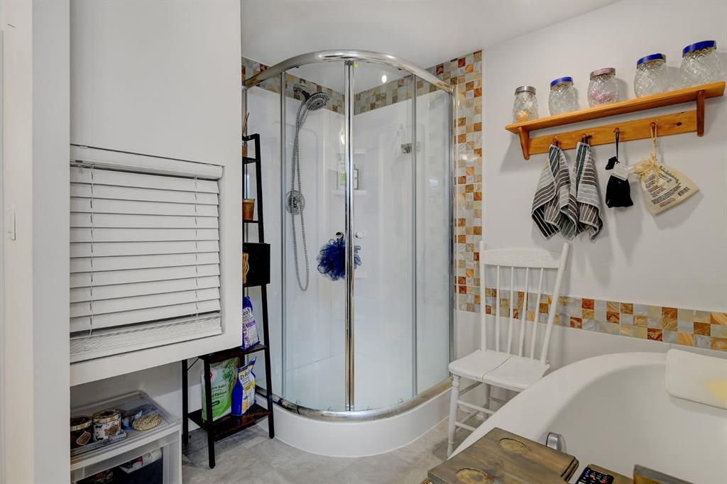 9011 102 Street  - Photo 35