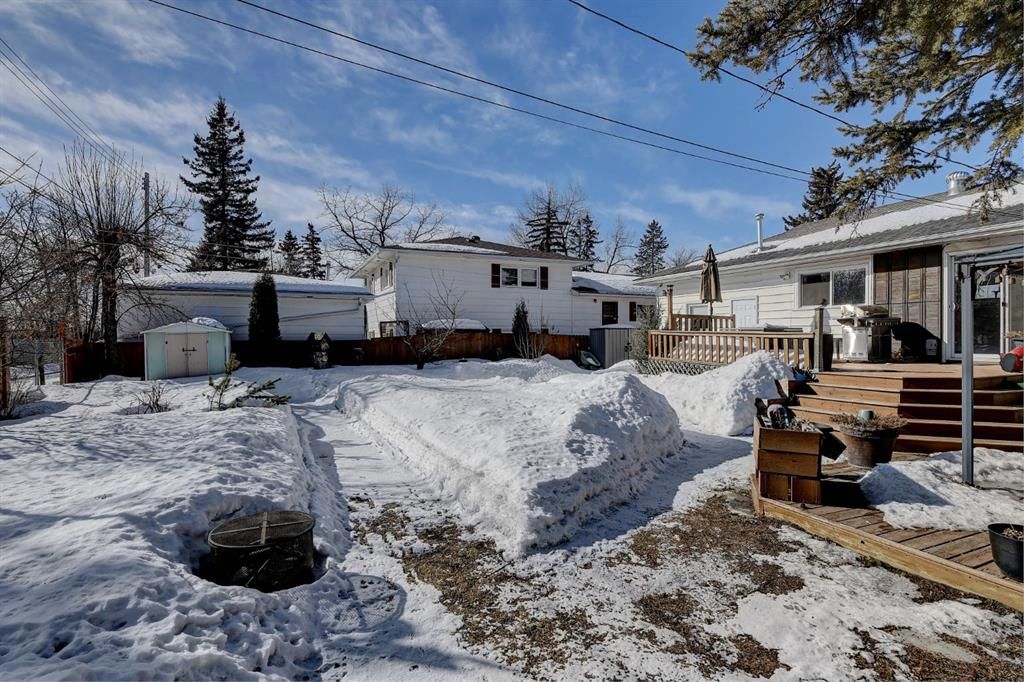 9011 102 Street  - Photo 39