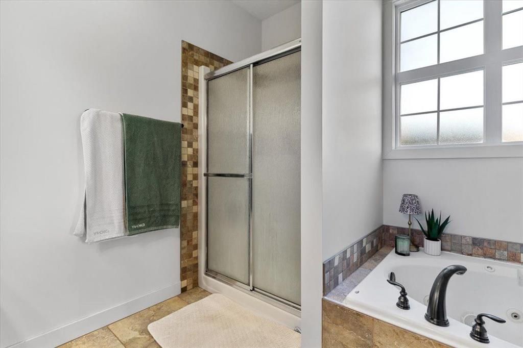 10402 160 Avenue  - Photo 29