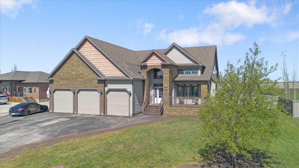 10402 160 Avenue  - Photo 3