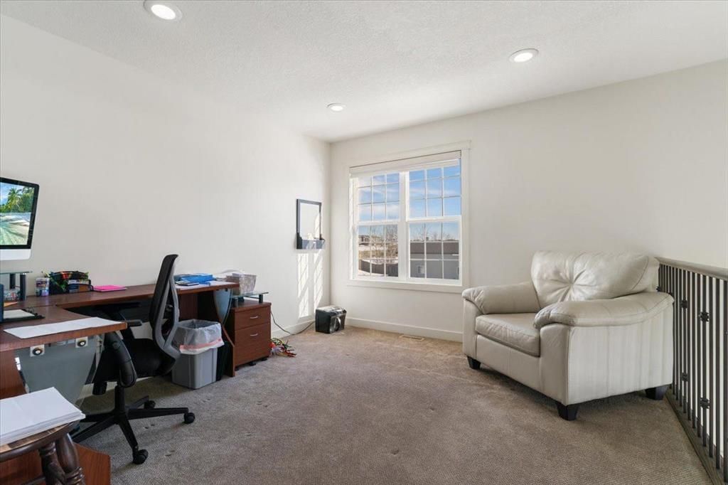 10402 160 Avenue  - Photo 32