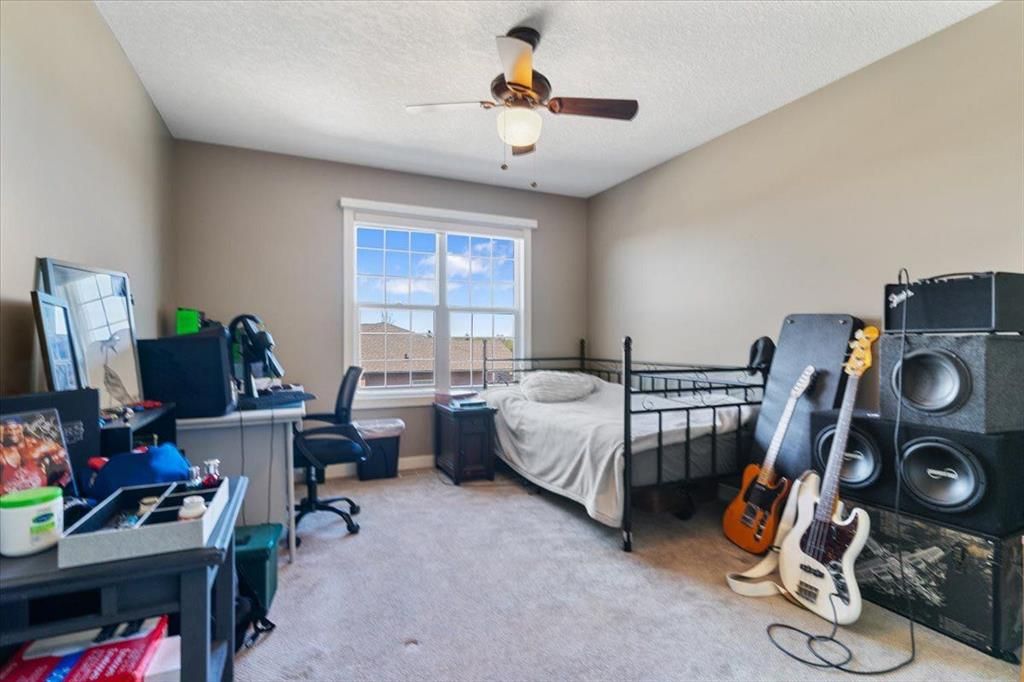 10402 160 Avenue  - Photo 36