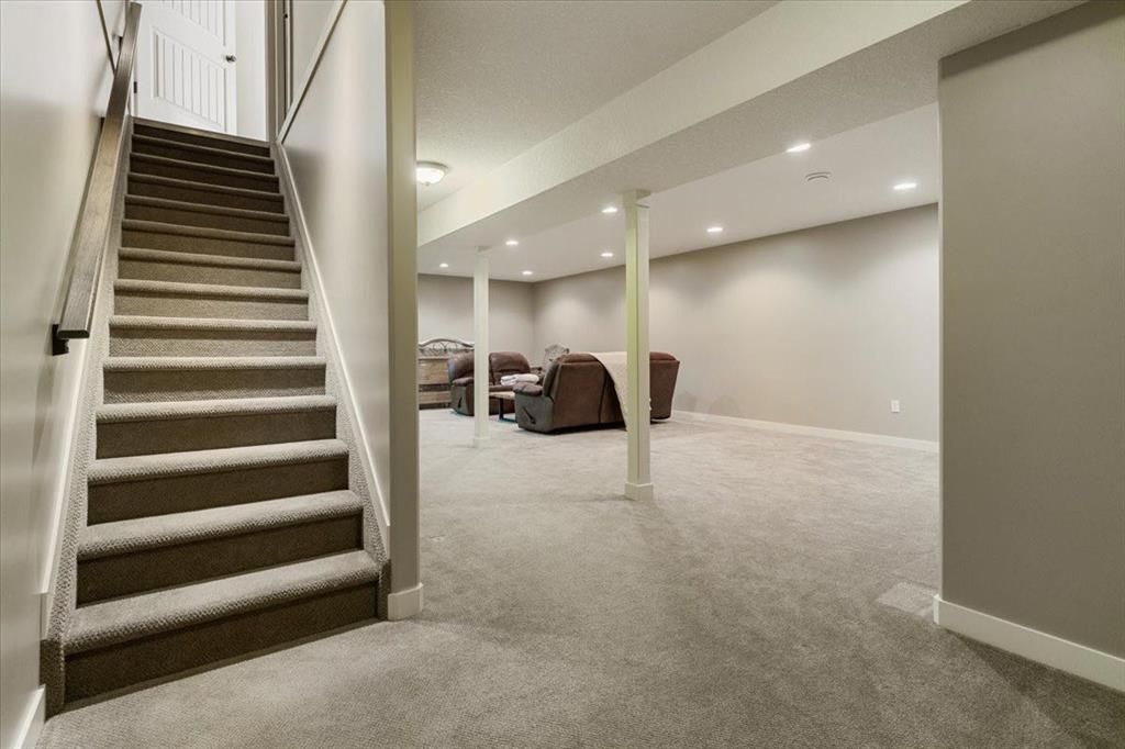 10402 160 Avenue  - Photo 38