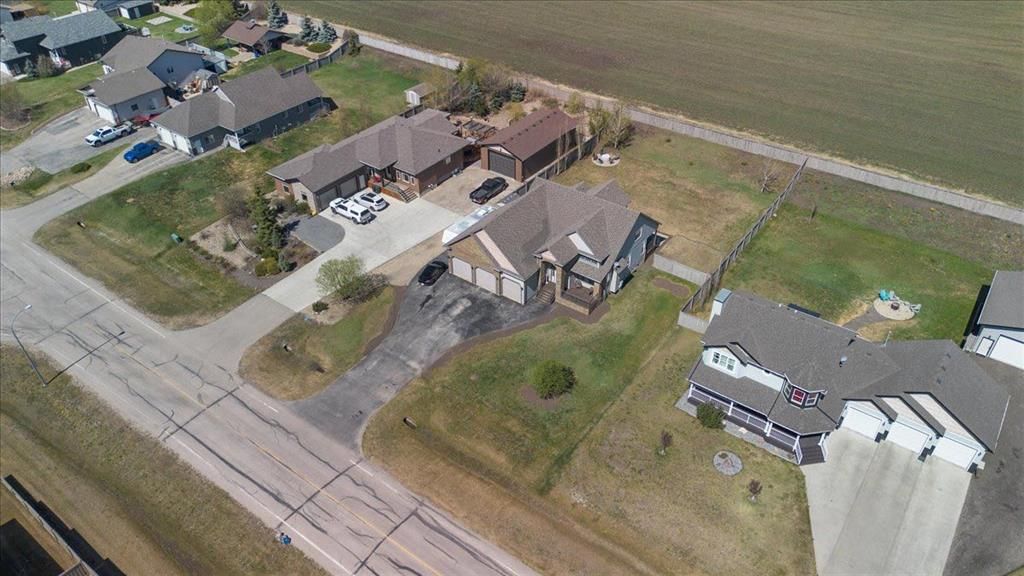 10402 160 Avenue  - Photo 6