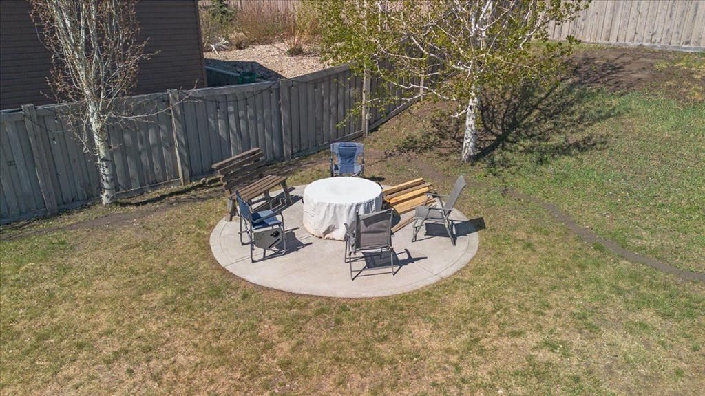 10402 160 Avenue  - Photo 9