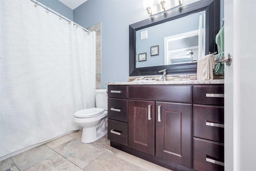 10, 710050 70 Range  - Photo 16