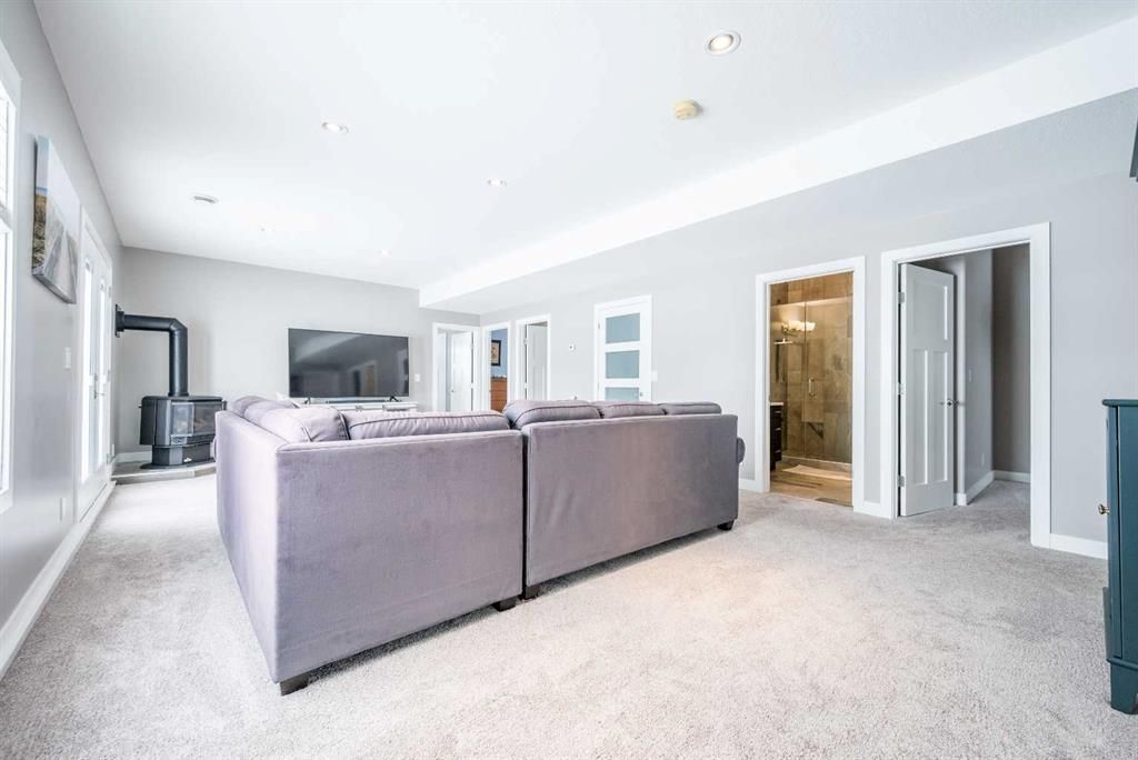 10, 710050 70 Range  - Photo 19