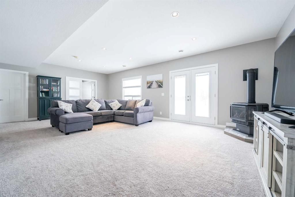 10, 710050 70 Range  - Photo 20