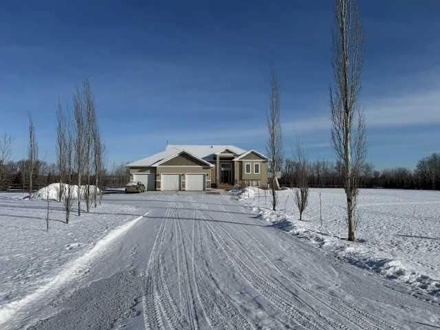 10, 710050 70 Range  - Photo 3