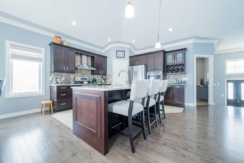 10, 710050 70 Range  - Photo 8