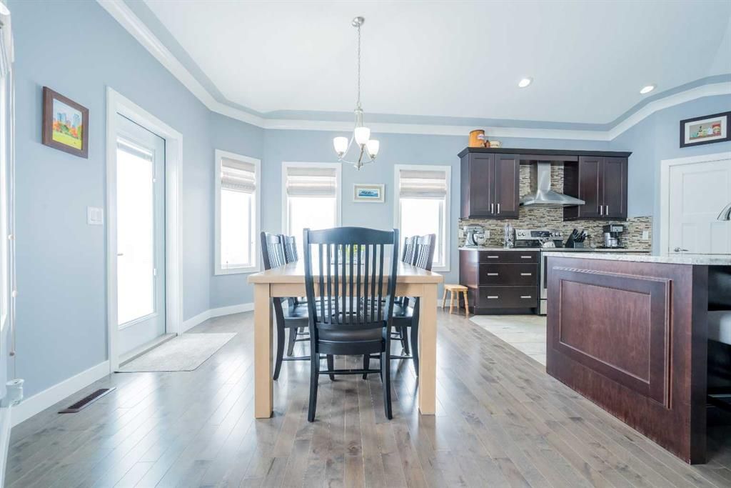 10, 710050 70 Range  - Photo 9