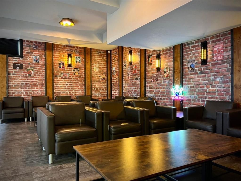 10004 100 Street  - Photo 15