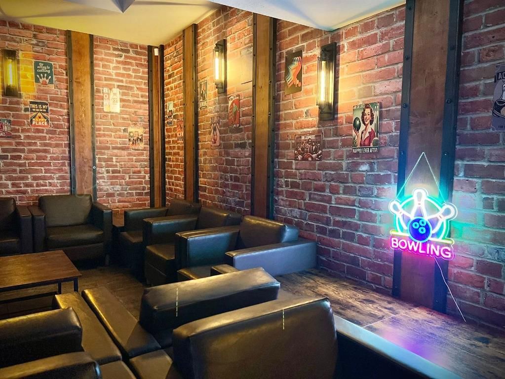 10004 100 Street  - Photo 18